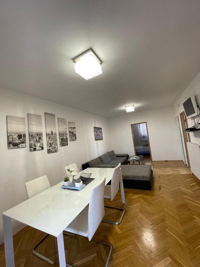 Apartments Fratelli Malinska Esterno foto